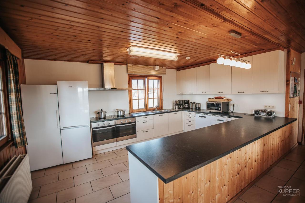 Le Gagnage 31 Pers- Malmedy, Rustique, Vue, Wellness Villa Buitenkant foto